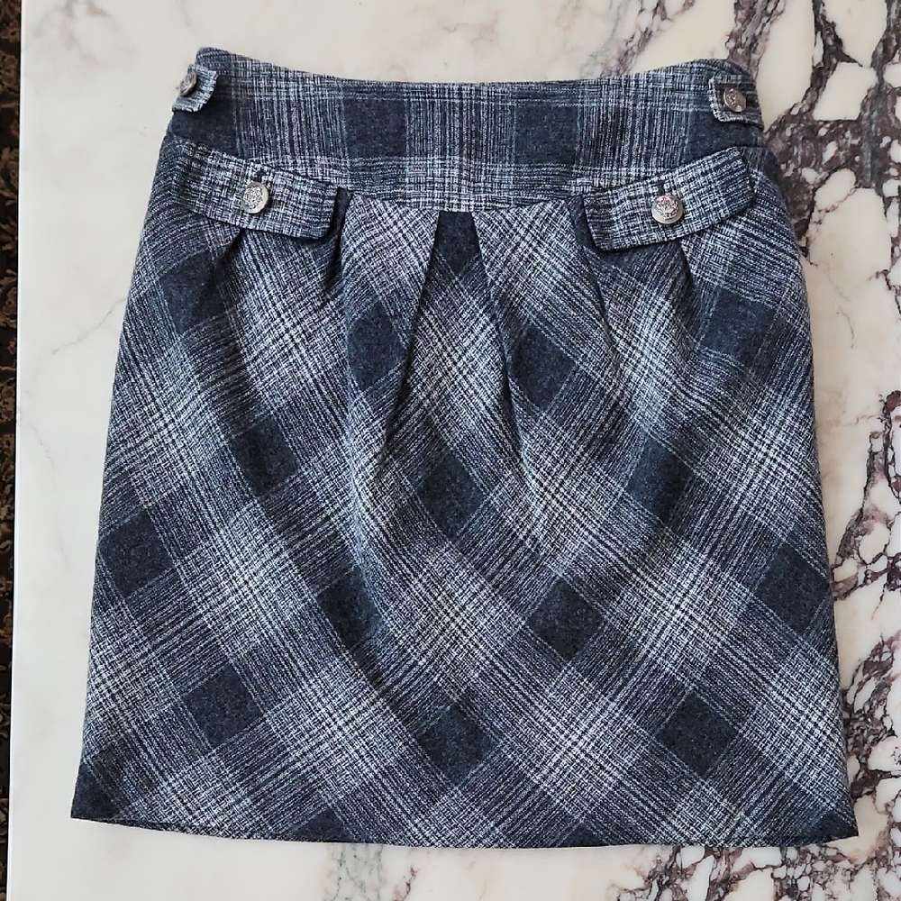 Elegant Gray Plaid Women's Skirt